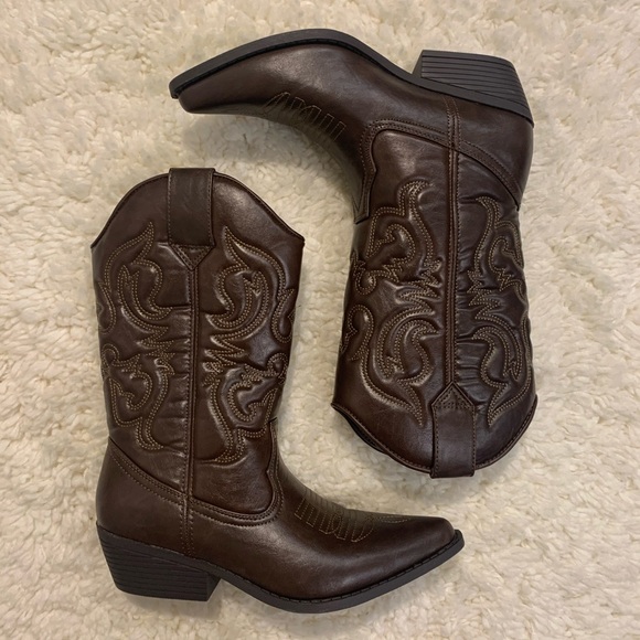 mossimo cowboy boots